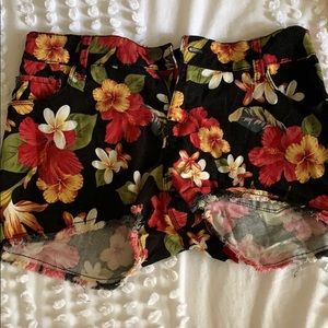 Floral jean Shorts